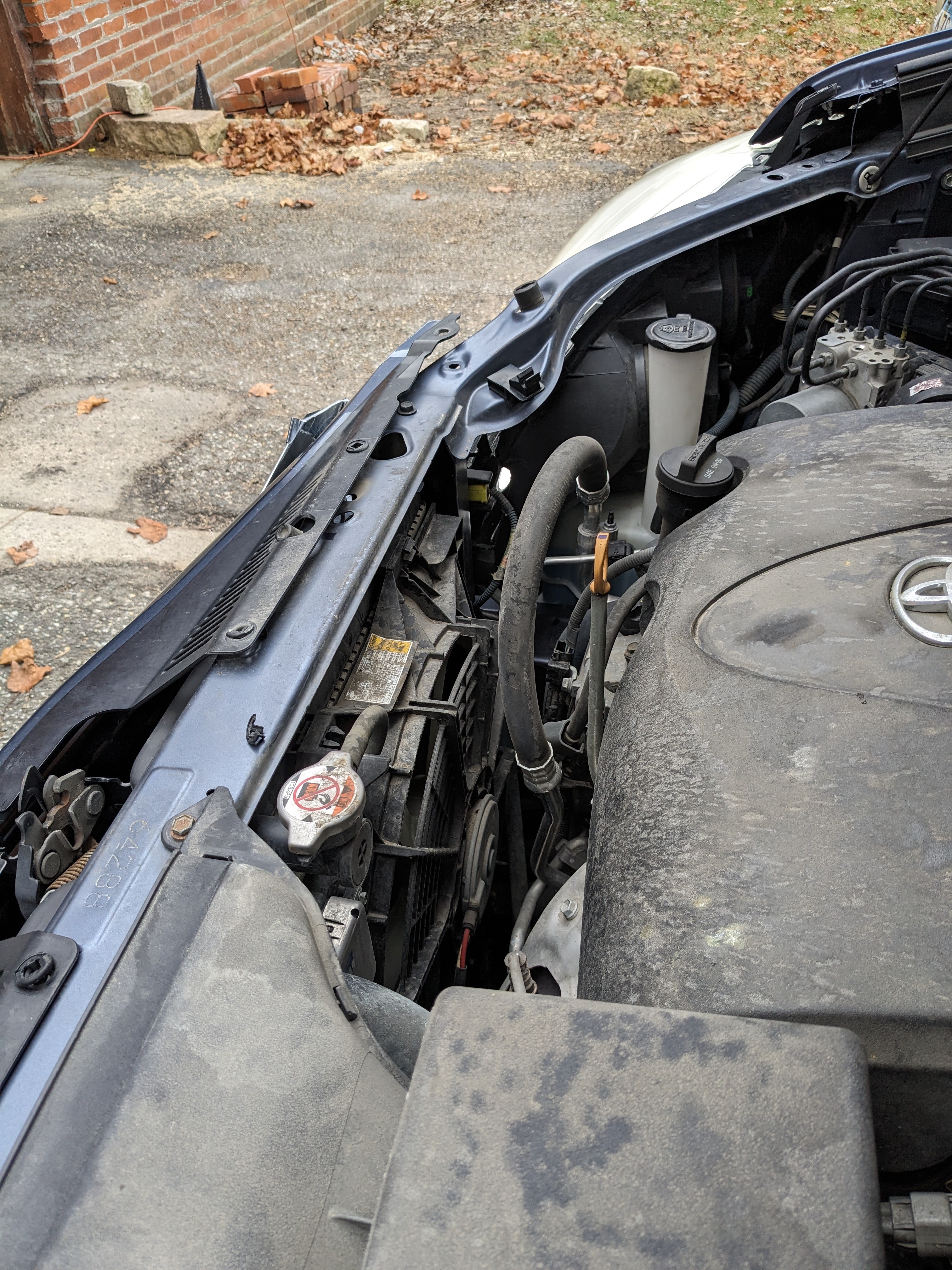 Picture of the damage done to a Toyota Sienna after hitting a deer.