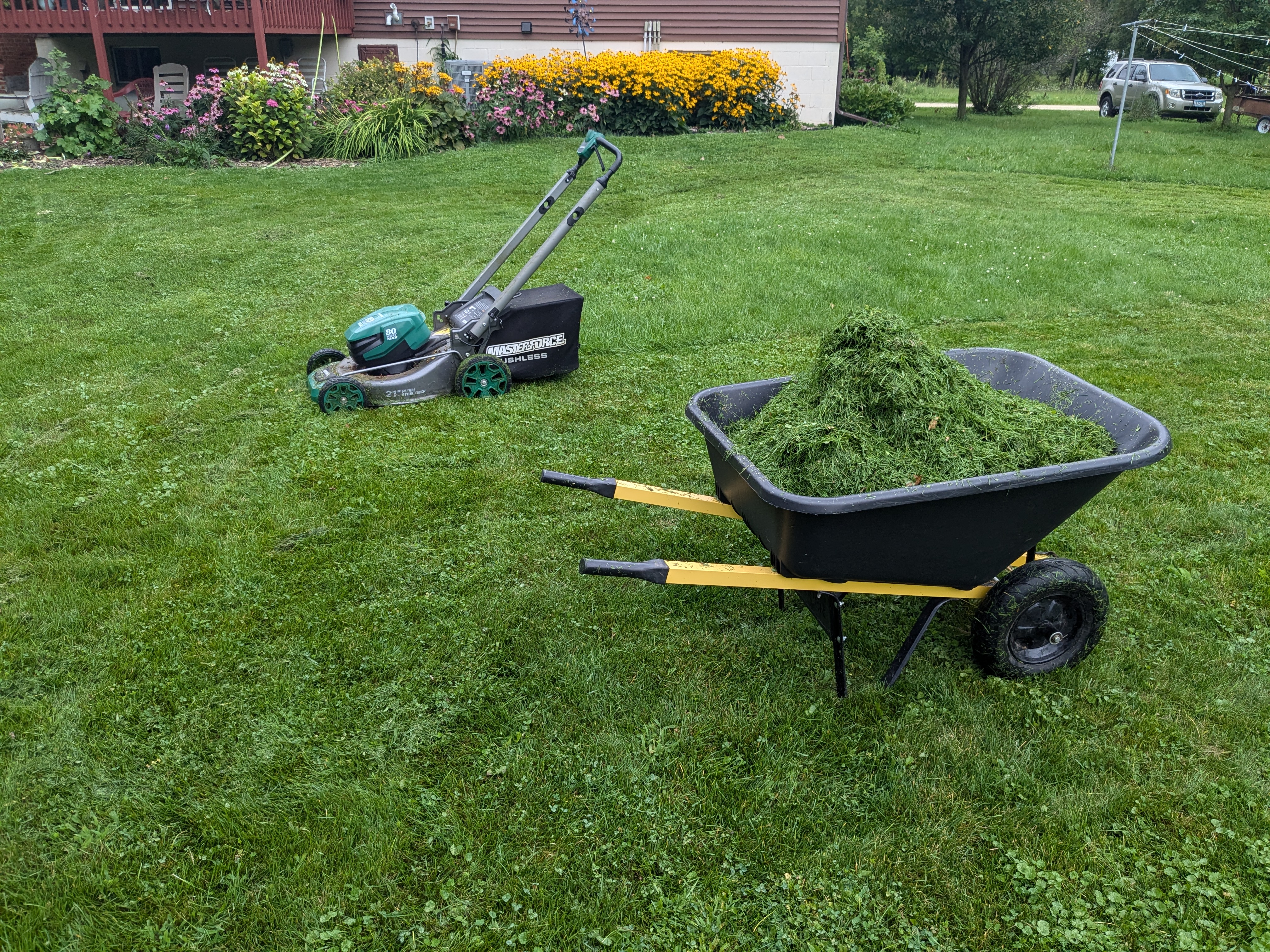 a picture of my battery-powered mower