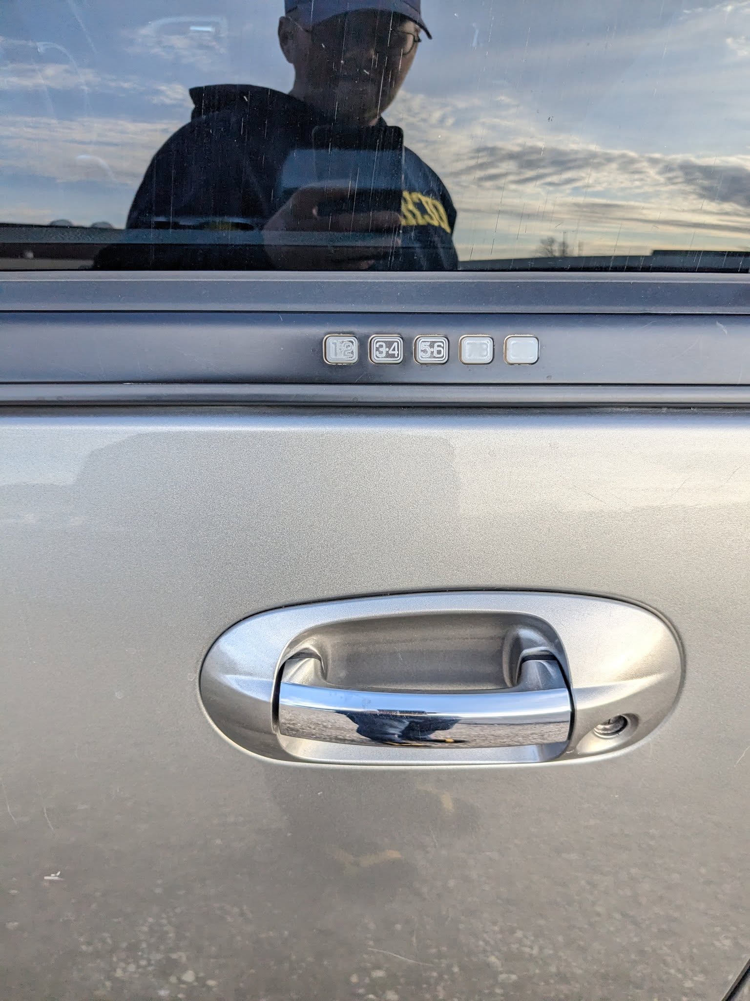 Work keyless entry pad on a Ford Vehicle